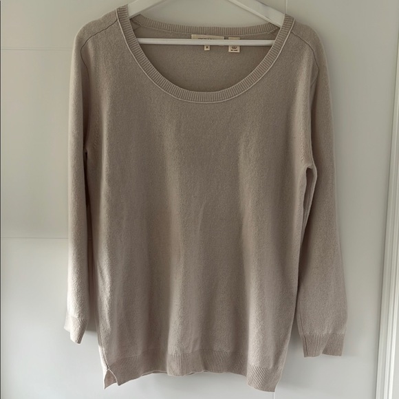 100% Cashmere Sweater - Picture 2 of 4